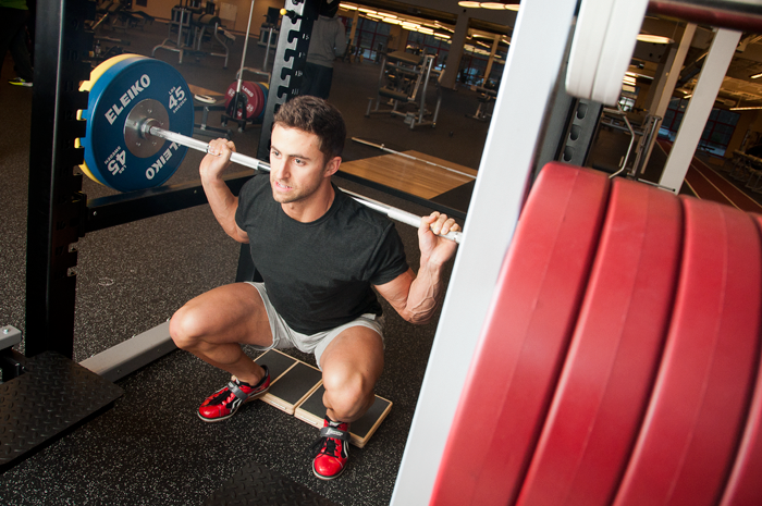 How to Build The Strongest, Leanest Legs By Training Squats